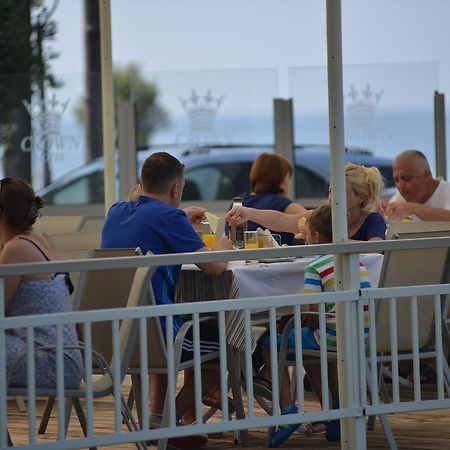 Crown Hotel Nea Skioni Eksteriør billede